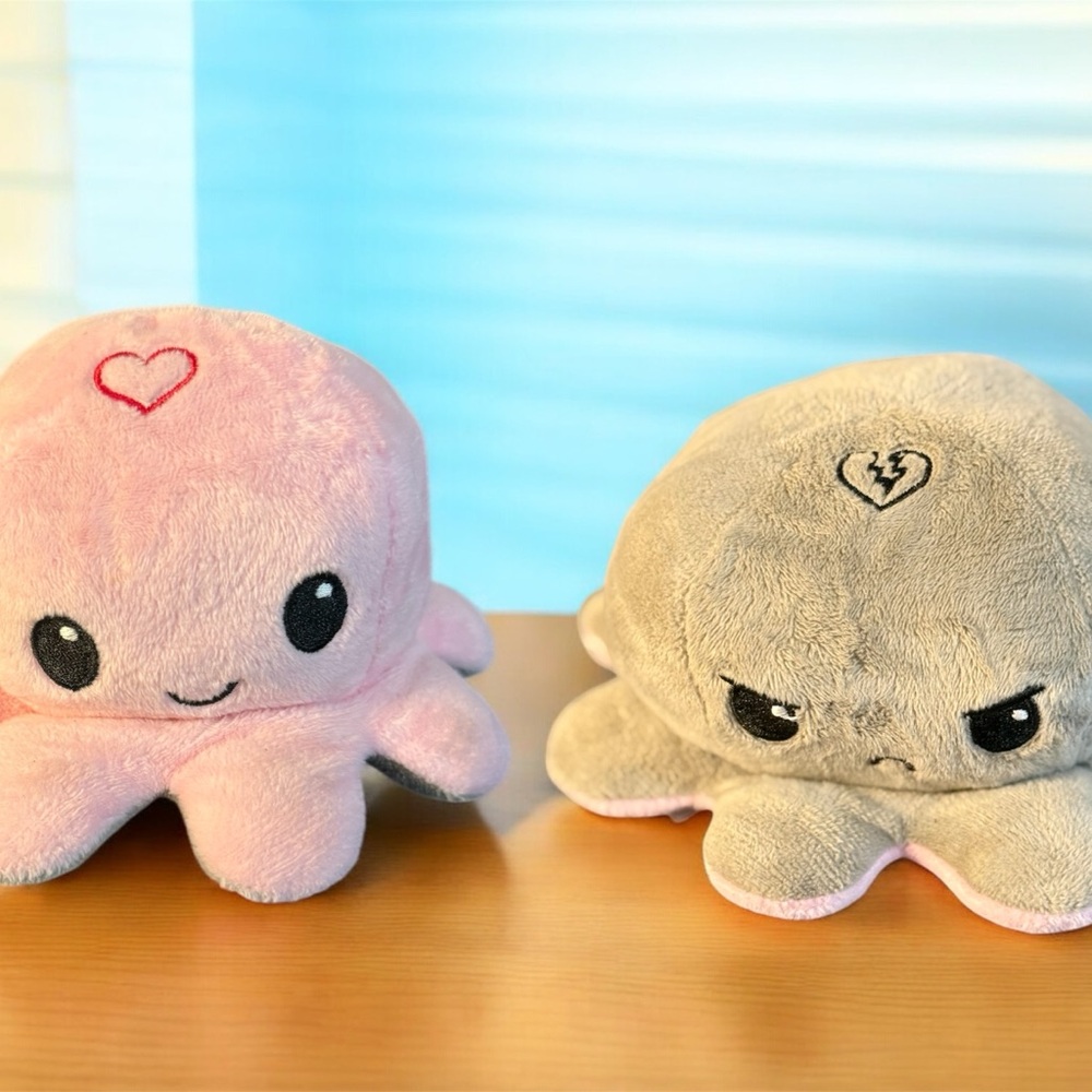 TEE TURTLE Reversible Octopus Plush Love + Hate Stuffed  Animal Mood Change